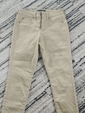 Aeropostale Women's Skinny Jeans in Khaki